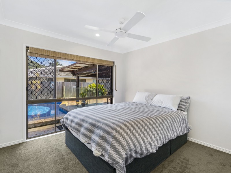 71 Witt Avenue, Carrara QLD 4211