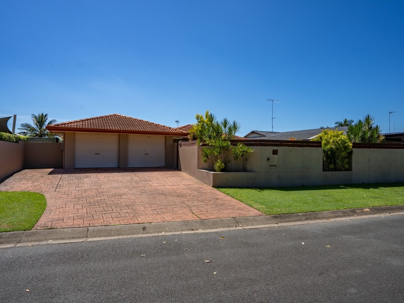 71 Witt Avenue, Carrara QLD 4211