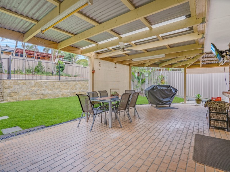 22 Paul Court, Carrara QLD 4211