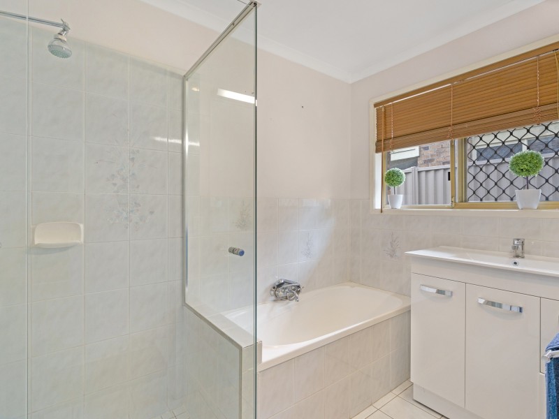 22 Paul Court, Carrara QLD 4211