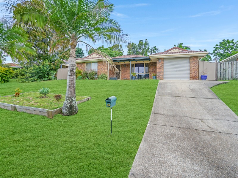 22 Paul Court, Carrara QLD 4211