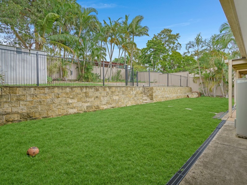 22 Paul Court, Carrara QLD 4211