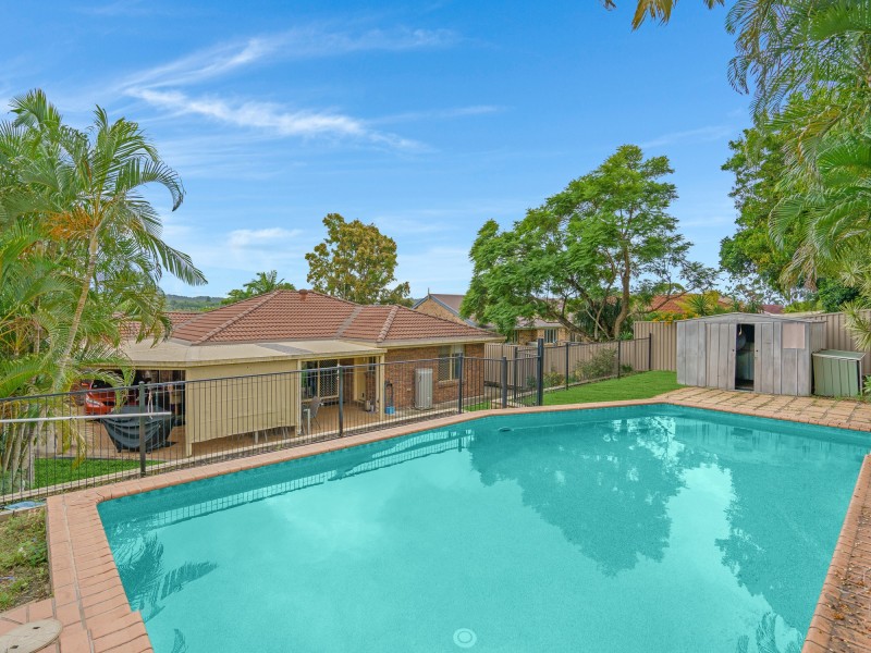 22 Paul Court, Carrara QLD 4211