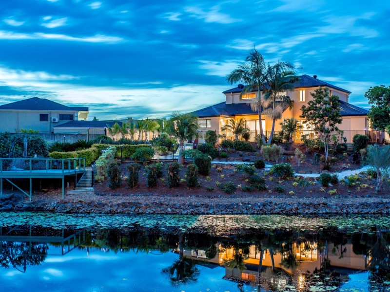 64 Peach Drive, Robina QLD 4226