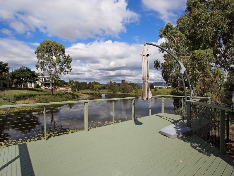 64 Peach Drive, Robina QLD 4226