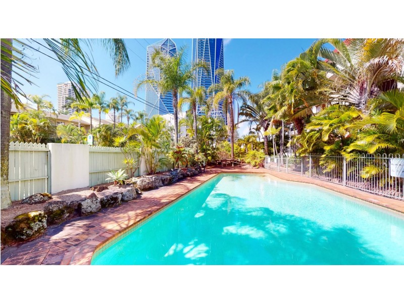 7/22 Wharf Road, Broadbeach QLD 4218