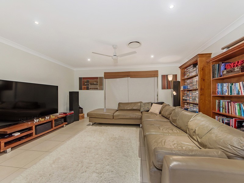 16 Hewson Court, Mudgeeraba QLD 4213