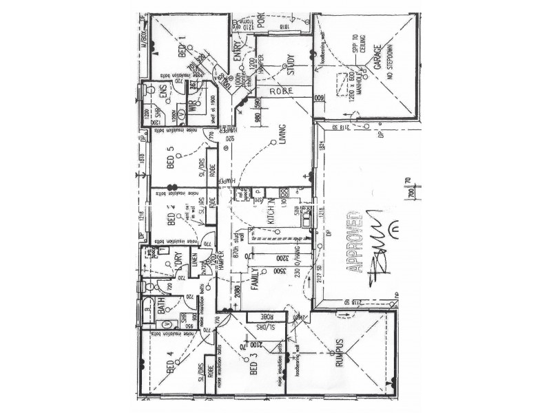 16 Hewson Court, Mudgeeraba QLD 4213 Floorplan