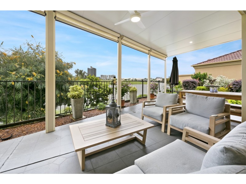 64/3 Robina Town Centre Drive, Robina QLD 4226