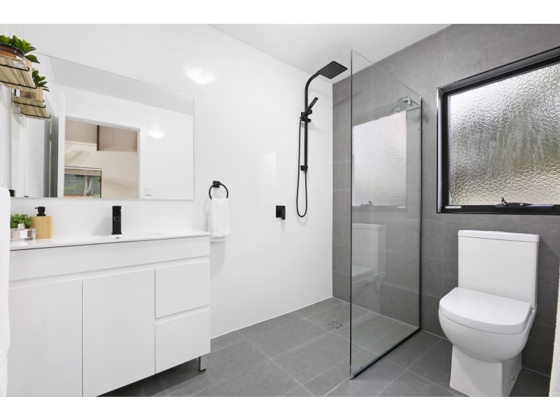 1/52 Bonogin Road, Mudgeeraba QLD 4213