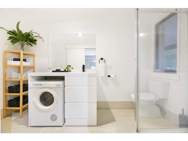 1/52 Bonogin Road, Mudgeeraba QLD 4213