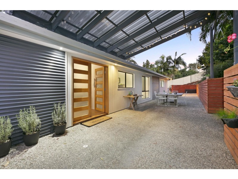 1/52 Bonogin Road, Mudgeeraba QLD 4213