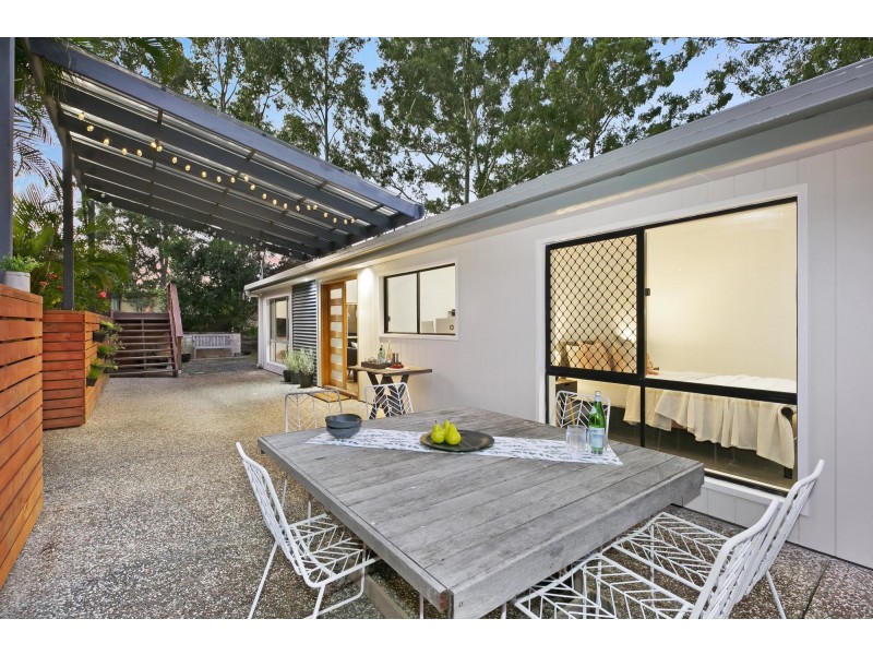 1/52 Bonogin Road, Mudgeeraba QLD 4213