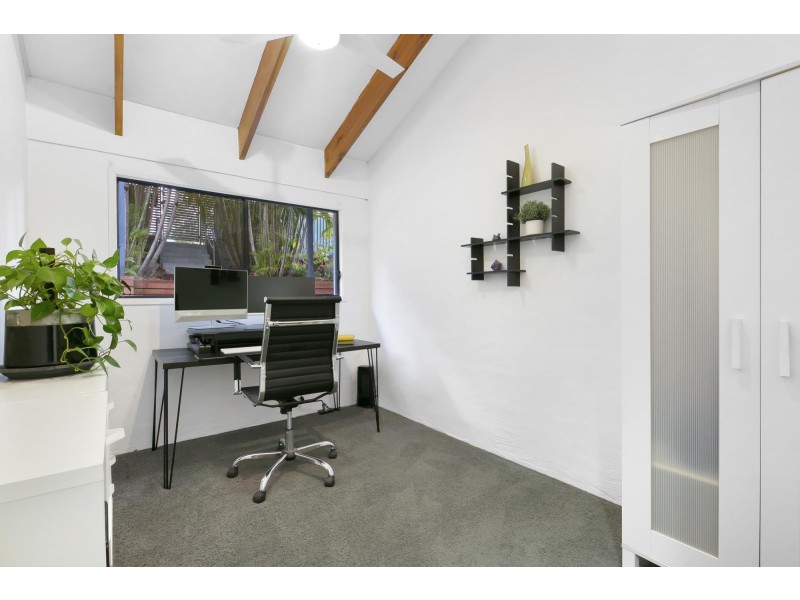 1/52 Bonogin Road, Mudgeeraba QLD 4213