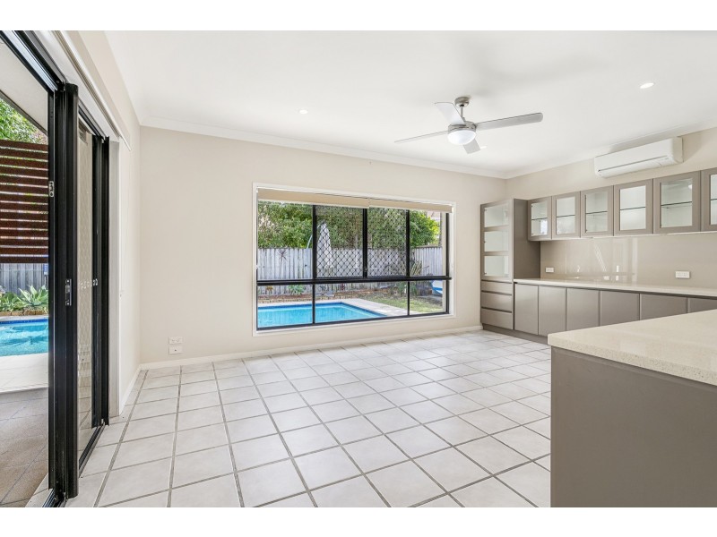 3 Morea Court, Varsity Lakes QLD 4227