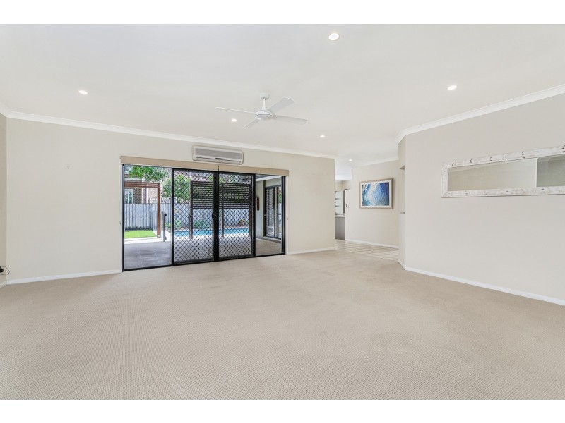 3 Morea Court, Varsity Lakes QLD 4227