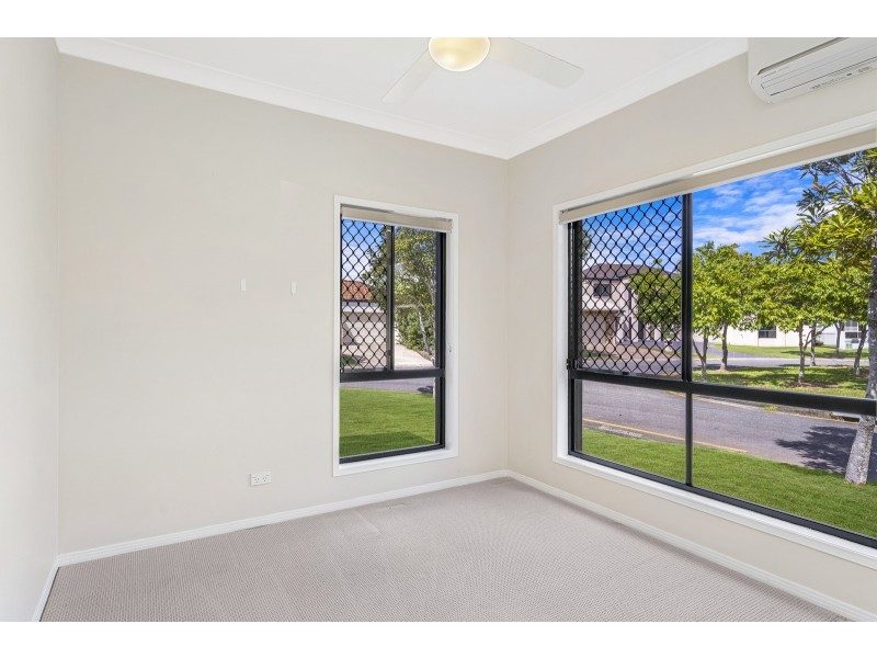 3 Morea Court, Varsity Lakes QLD 4227