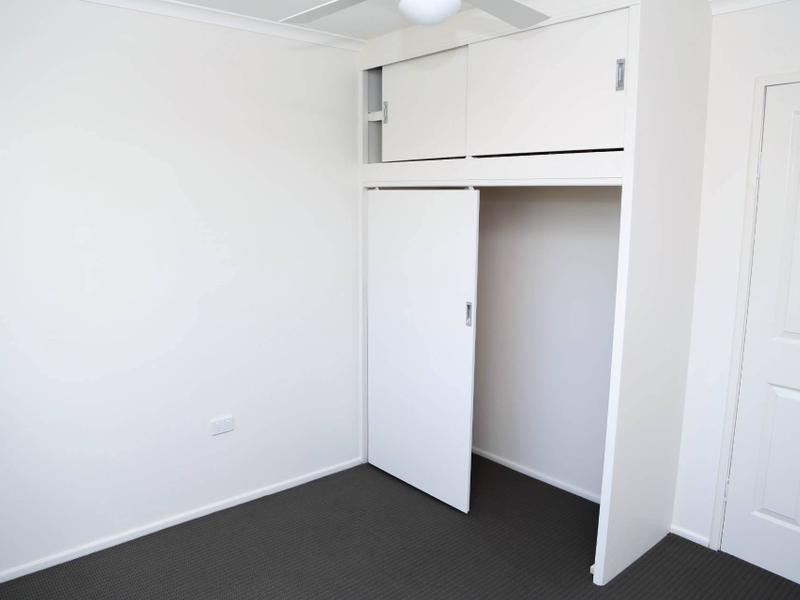 4/13 Central Street, Labrador QLD 4215