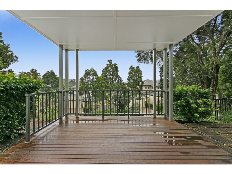 152 Easthill Drive, Robina QLD 4226
