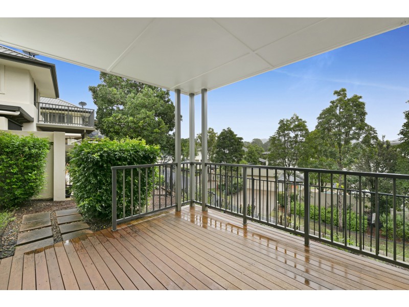 152 Easthill Drive, Robina QLD 4226