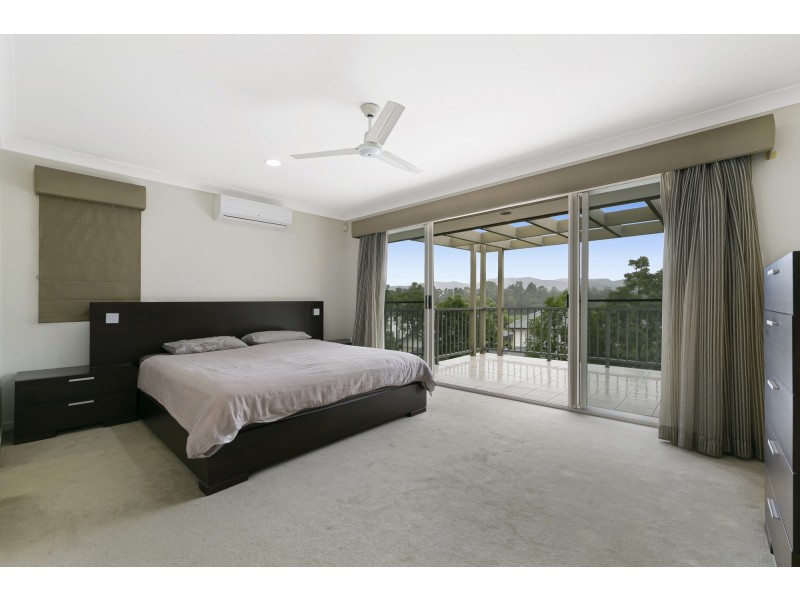 152 Easthill Drive, Robina QLD 4226