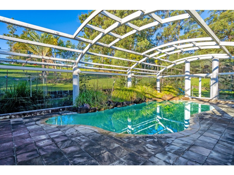 71 Tourmaline Court, Bonogin QLD 4213