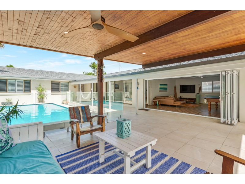 78 Nineteenth Avenue, Palm Beach QLD 4221