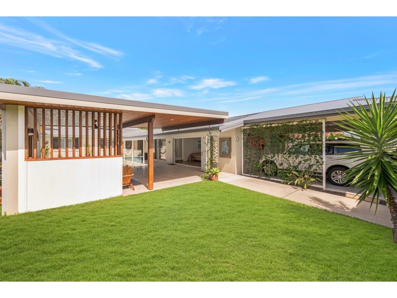 78 Nineteenth Avenue, Palm Beach QLD 4221