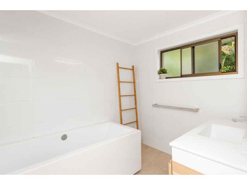 78 Nineteenth Avenue, Palm Beach QLD 4221