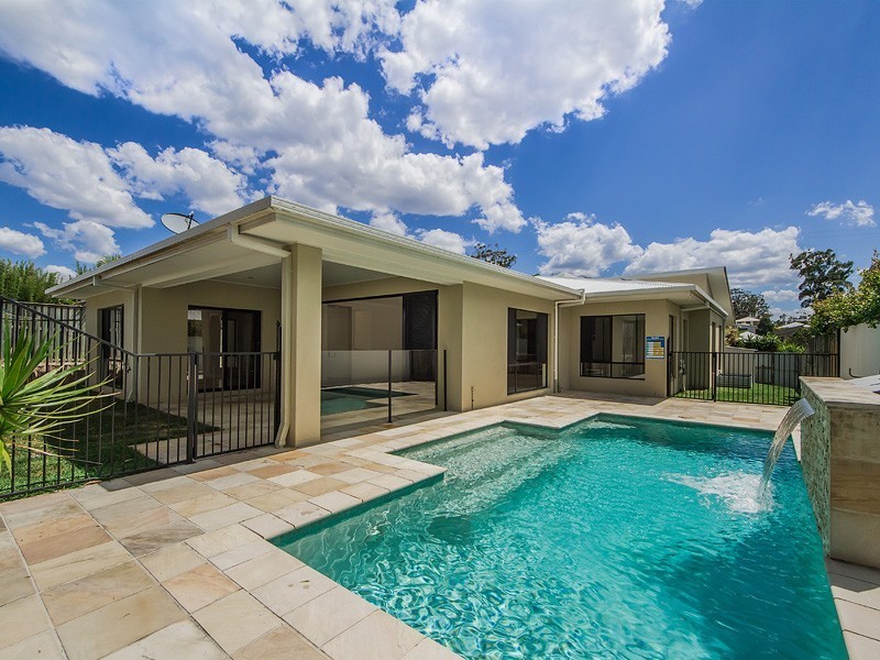 12 Barden Ridge Road, Reedy Creek QLD 4227