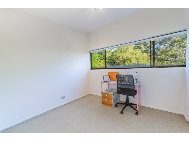 11/32-34 Rudd Street, Broadbeach Waters QLD 4218