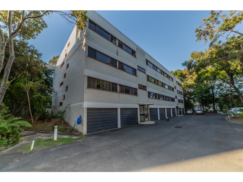 11/32-34 Rudd Street, Broadbeach Waters QLD 4218