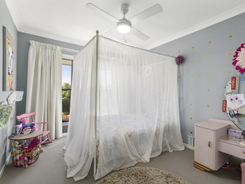 11 Barlee Court, Elanora QLD 4221