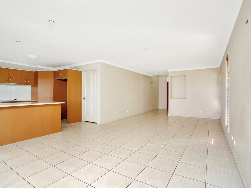 15/2 North Shore Avenue, Varsity Lakes QLD 4227