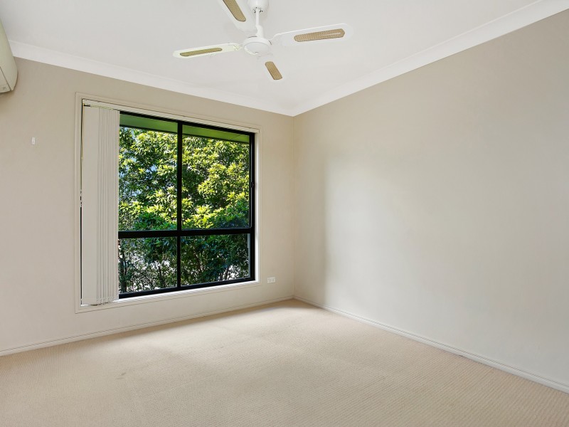 15/2 North Shore Avenue, Varsity Lakes QLD 4227