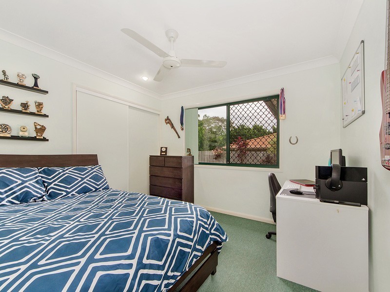 35 Northlakes Drive, Elanora QLD 4221