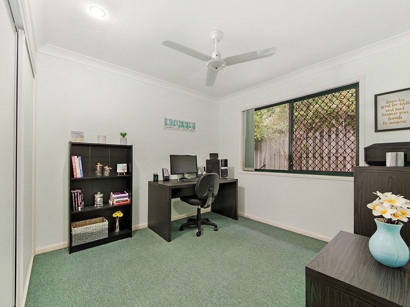 35 Northlakes Drive, Elanora QLD 4221