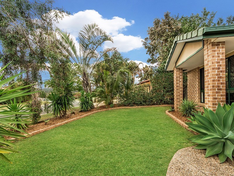 35 Northlakes Drive, Elanora QLD 4221