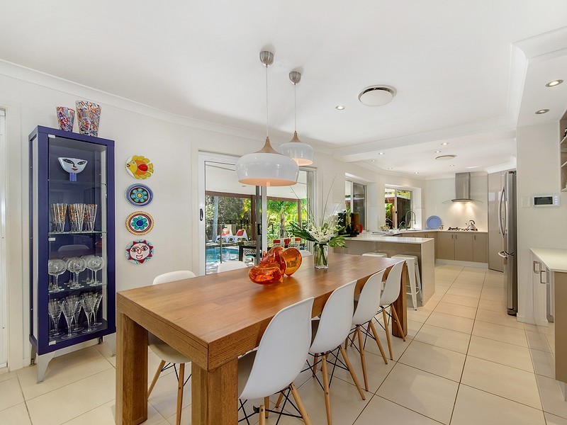 4 Pinnacle Court, Robina QLD 4226