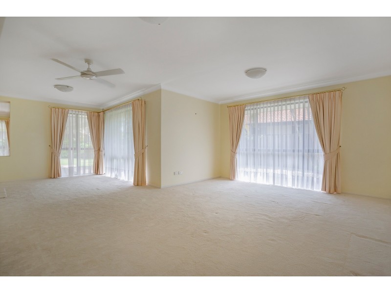 50 Olympus Drive, Robina QLD 4226