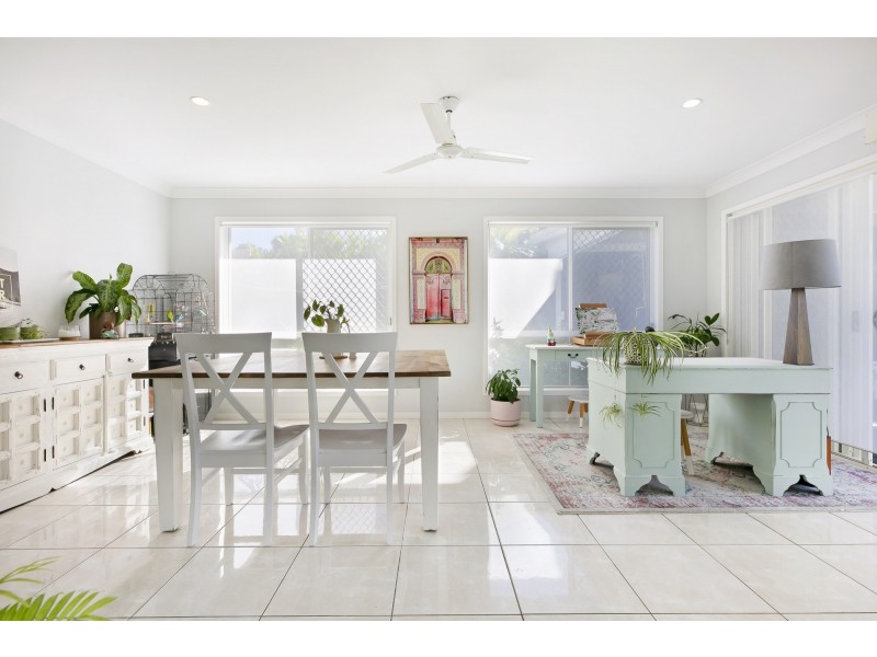 23 Heights Drive, Robina QLD 4226