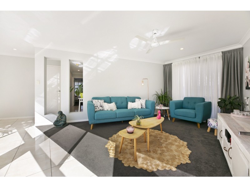 23 Heights Drive, Robina QLD 4226