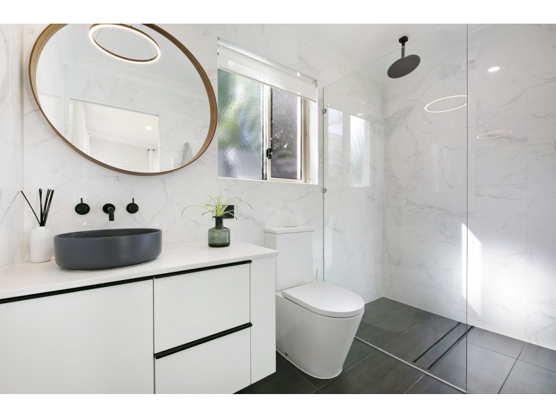 23 Heights Drive, Robina QLD 4226