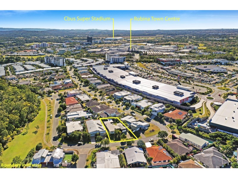 23 Heights Drive, Robina QLD 4226