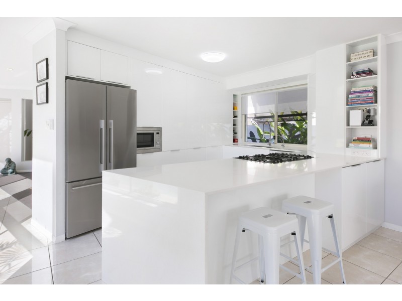 23 Heights Drive, Robina QLD 4226