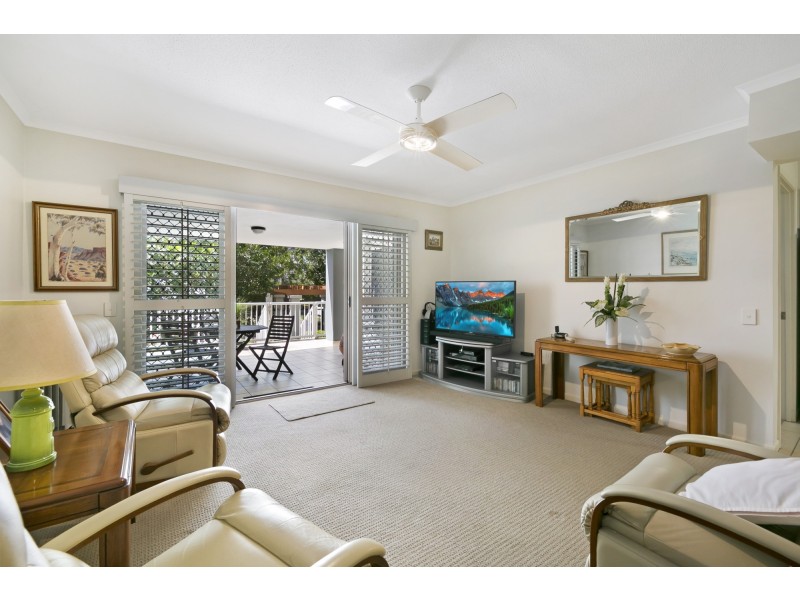 14/1 Riverwalk Avenue, Robina QLD 4226