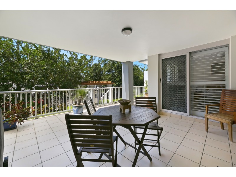 14/1 Riverwalk Avenue, Robina QLD 4226