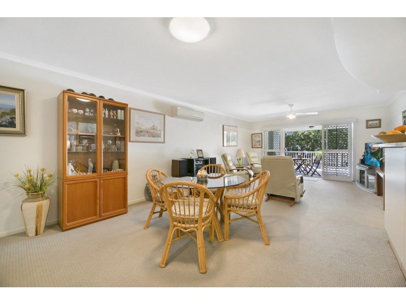 14/1 Riverwalk Avenue, Robina QLD 4226