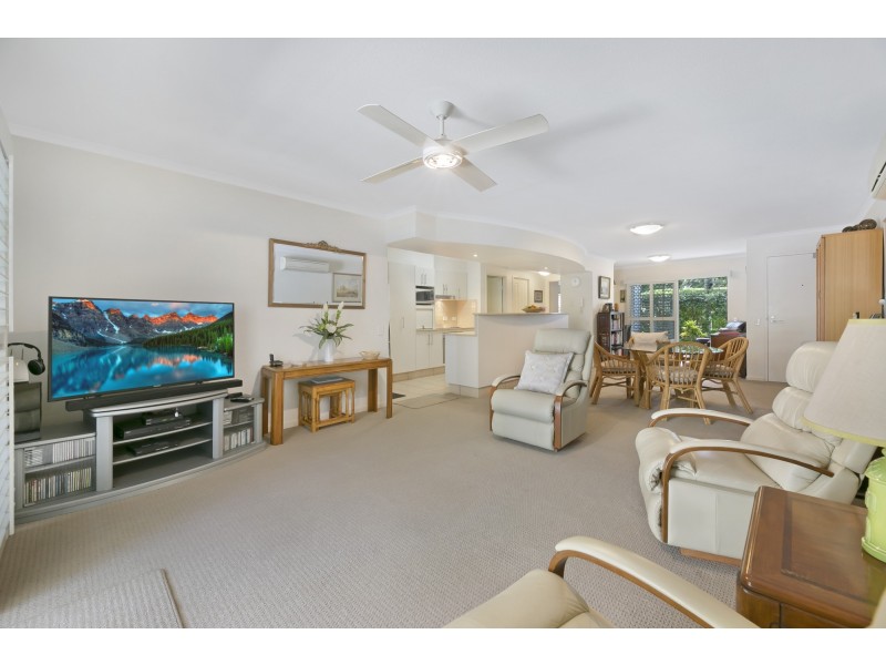 14/1 Riverwalk Avenue, Robina QLD 4226