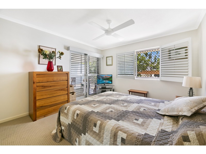 14/1 Riverwalk Avenue, Robina QLD 4226